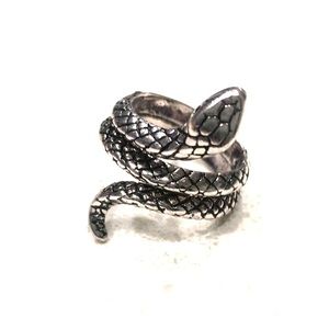 Silver snake ring